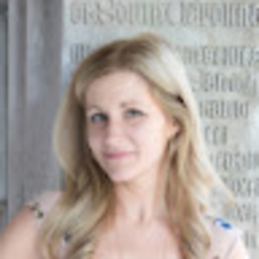 Meet your Posher, Stephanie